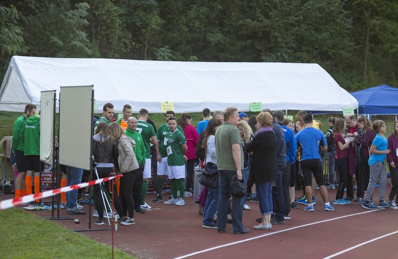 Bild vom 9. Benefizlauf im Jahr 2016. Dies ist das 134. Bild.